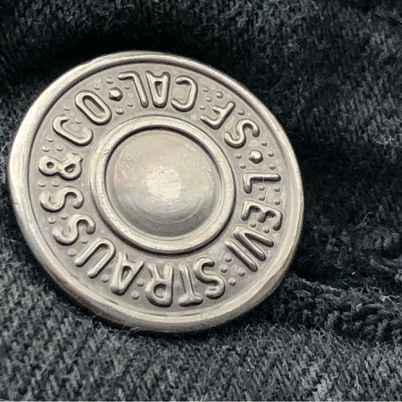 LEVI'S 711 Shaping Skinny Jeans in Distressed Black - Women's 28 - Picture 5 of 13